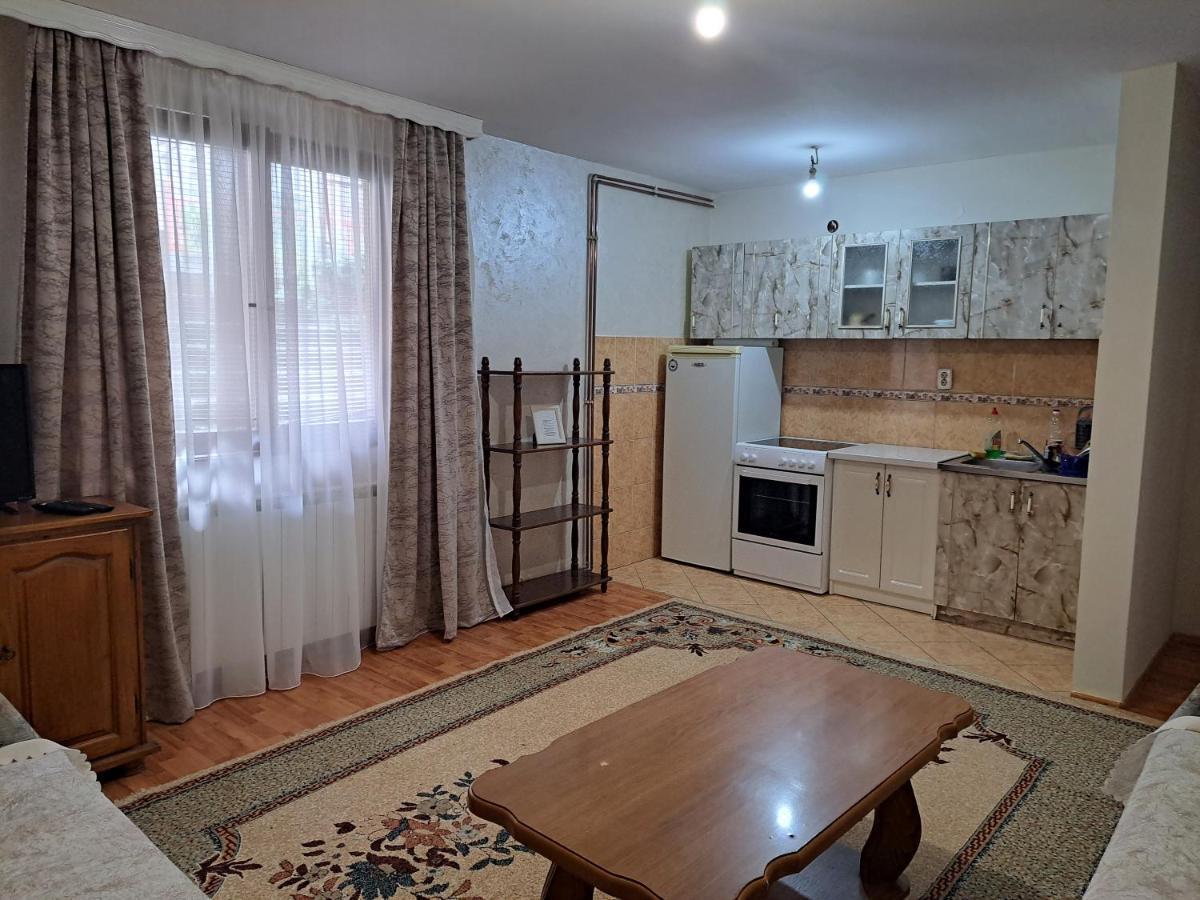 Apartman Lara 2 Foca Exterior foto